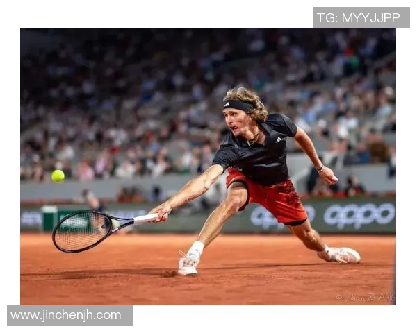 成都网球队实力揭秘:网球巨献背后的训练与奋斗故事 成都网球队实力揭秘:网球巨献背后的训练与奋斗故事