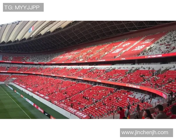 赛后分析:上海足球队与西安足球队的实力对比与战术探讨 赛后分析:上海足球队与西安足球队的实力对比与战术探讨