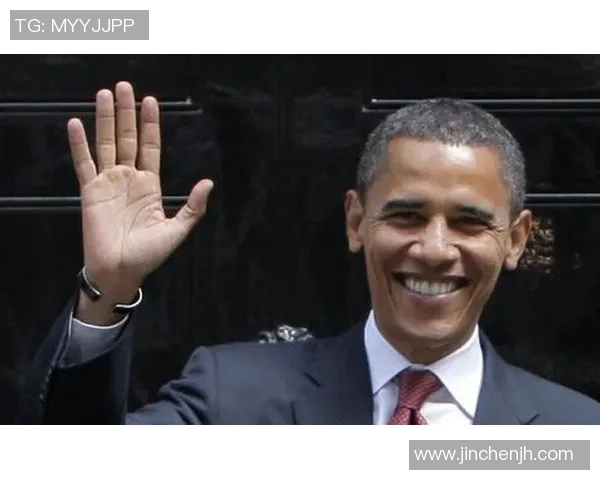 足球明星手相揭秘前十名球员的命运与性格分析